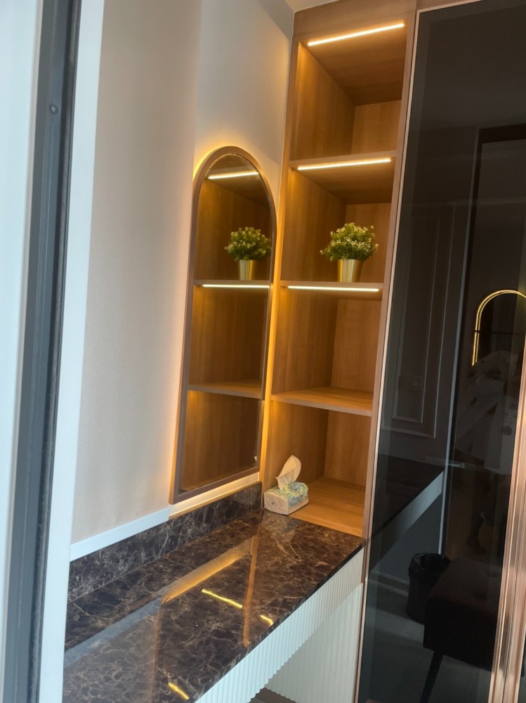 🔥ให้เช่าด่วน🔥คอนโด Life One Wireless (ไลฟ์ วัน ไวร์เลส) ติดถนนวิทยุ ใกล้ Central Embassy และ BTS เพลินจิต ภายในโครงการมีร้านสะดวกซื้อ 24 ชั่วโมง