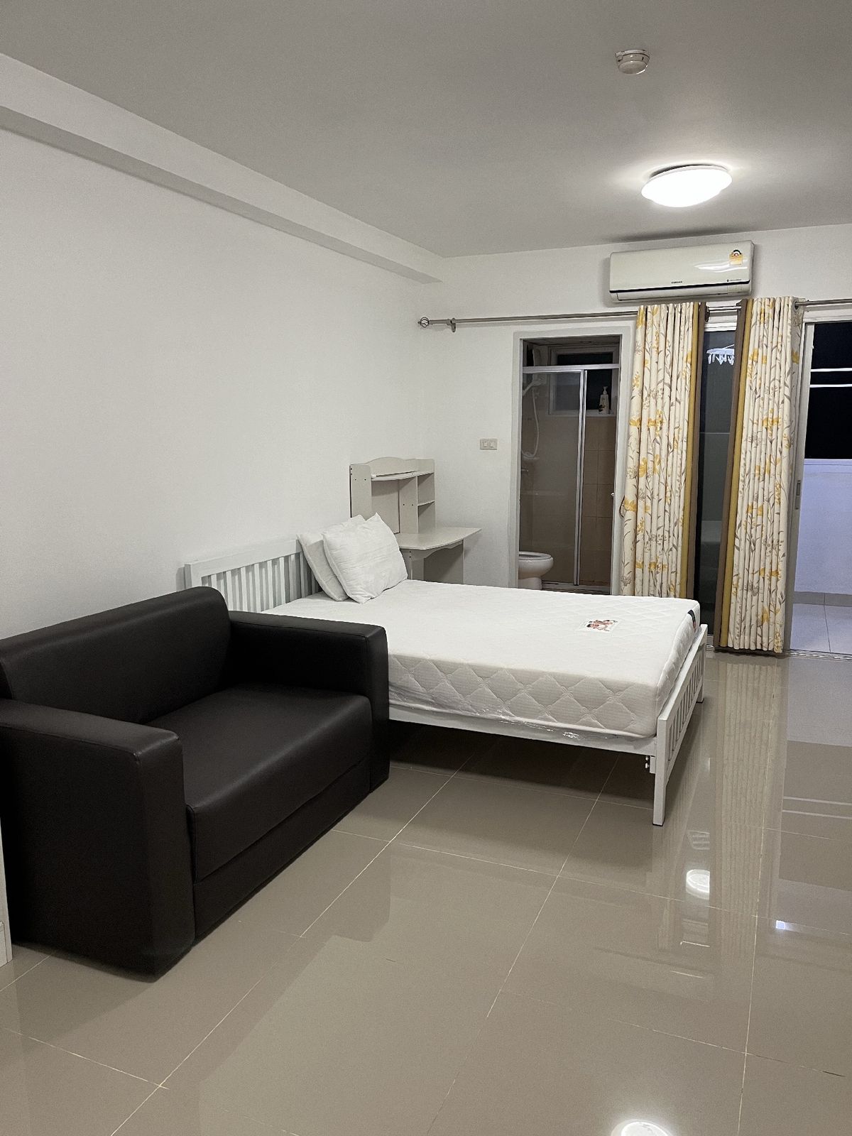 🔥ให้เช่าด่วน🔥ศุภาลัย ซิตี้โฮม รัชดา 10 เฟอร์นิเจอร์ครบ พร้อมอยู่ ใกล้ MRT ห้วยขวาง และ Big C / The Street