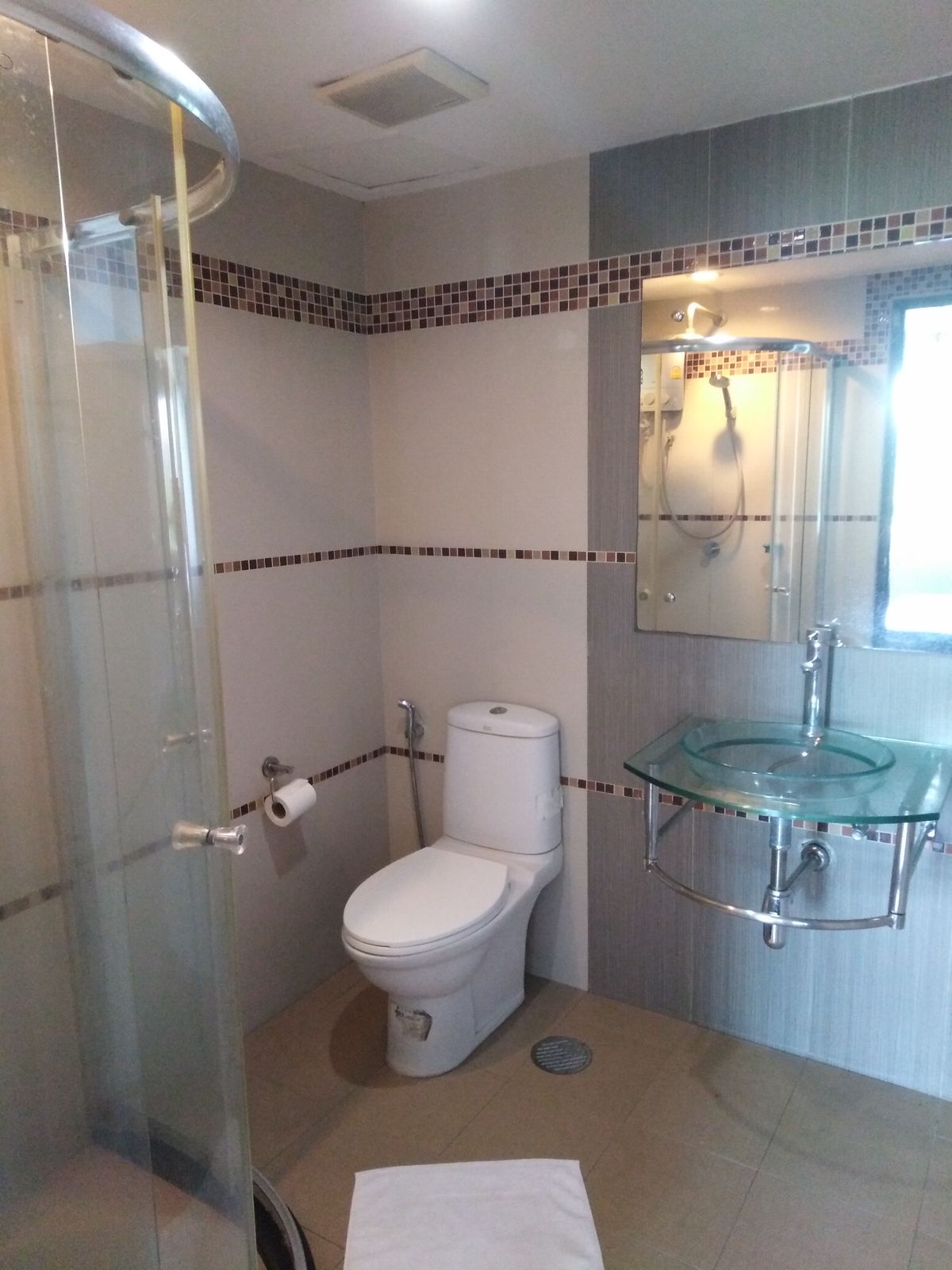 🔥ให้เช่าด่วนมาก🔥ชาโตว์ อินทาวน์ รัชดา 17 ห้องมุม ใกล้ MRT ห้วยขวาง และ MRT สุทธิสาร (Low-Rise )