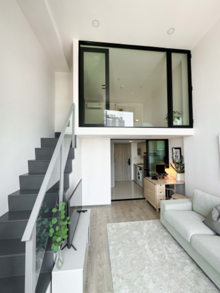 🔥ให้เช่าด่วน🔥โซโห​ แบงค็อก​ รัชดา ใกล้ BTS ห้วยขวาง เฟอร์นิเจอร์ครบ พร้อมเข้าอยู่