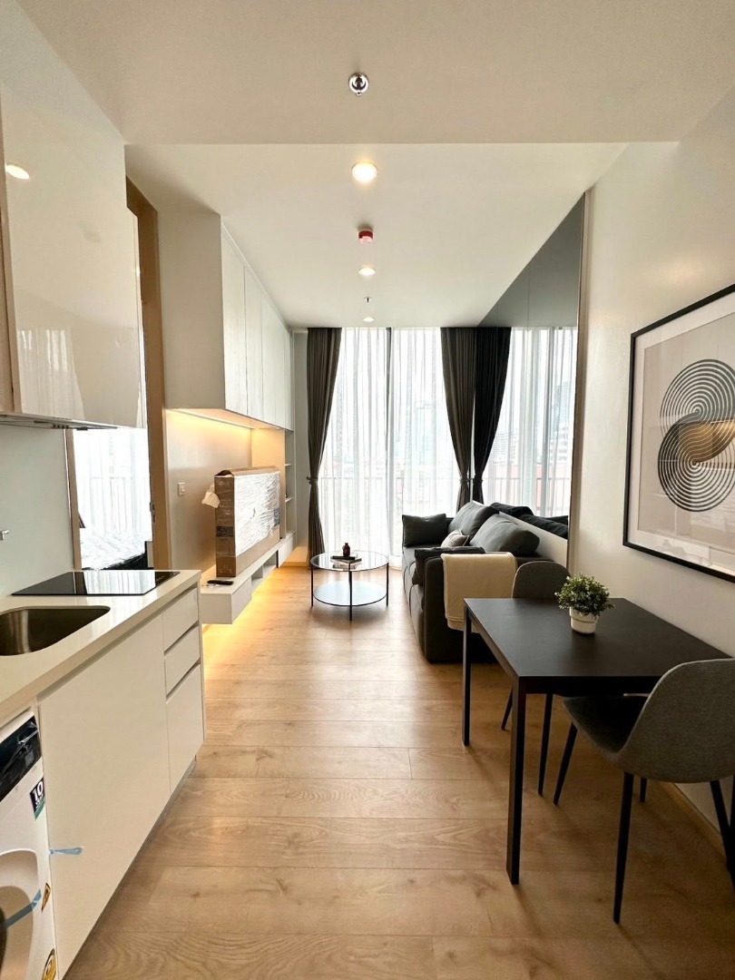 🔥ให้เช่าด่วน🔥โนเบิล บีไนน์ทีน ห้องแต่งสวย เฟอร์นิเจอร์ครบพร้อมเข้าอยู่ ใกล้ MRT สุขุมวิท และ BTS อโศก