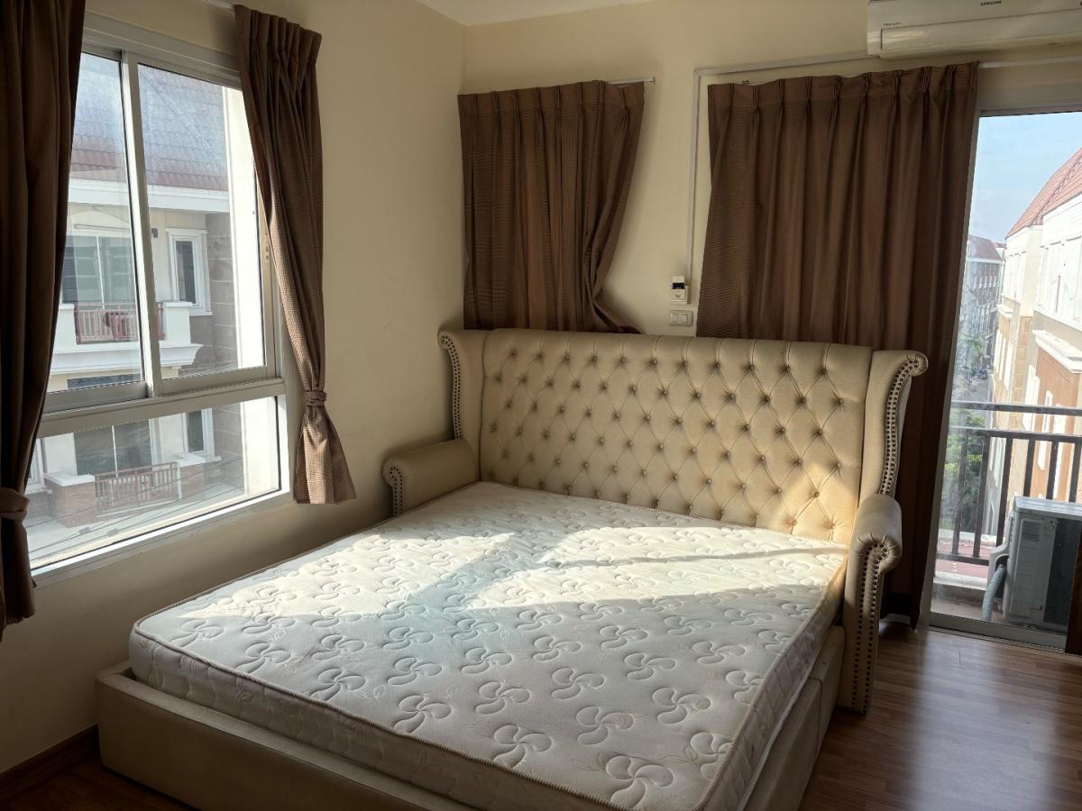 🔥ให้เช่าด่วน🔥พรีเมี่ยม เพลส เอกมัย-รามอินทรา บ้านให้เช่า 5 ห้องนอน บ้านหลังมุม เฟอร์นิเจอร์ครบพร้อมเข้าอยู่ เดินทางสะดวก