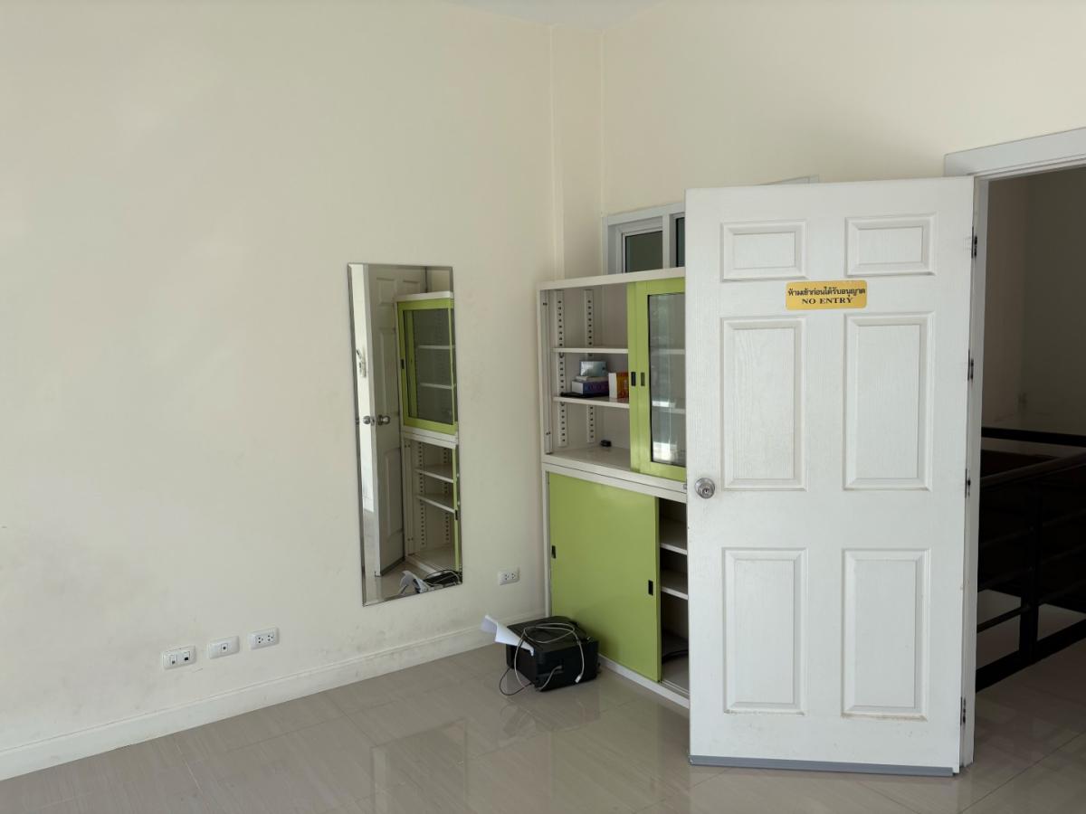 🔥ให้เช่าด่วน🔥พรีเมี่ยม เพลส เอกมัย-รามอินทรา บ้านให้เช่า 5 ห้องนอน บ้านหลังมุม เฟอร์นิเจอร์ครบพร้อมเข้าอยู่ เดินทางสะดวก