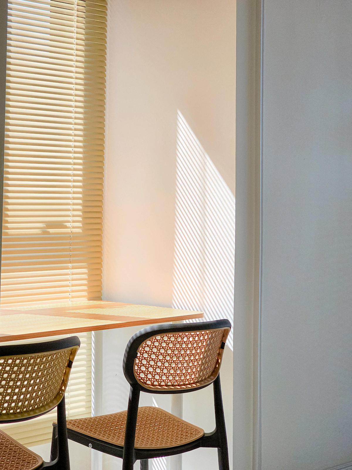 🔥ให้เช่าด่วน🔥The Base Rama9 ห้องรีโนเวทใหม่ วิงโล่ง เครื่องใช้ไฟฟ้าครบ ลากกระเป๋าเข้าอยู่ได้เลย❗