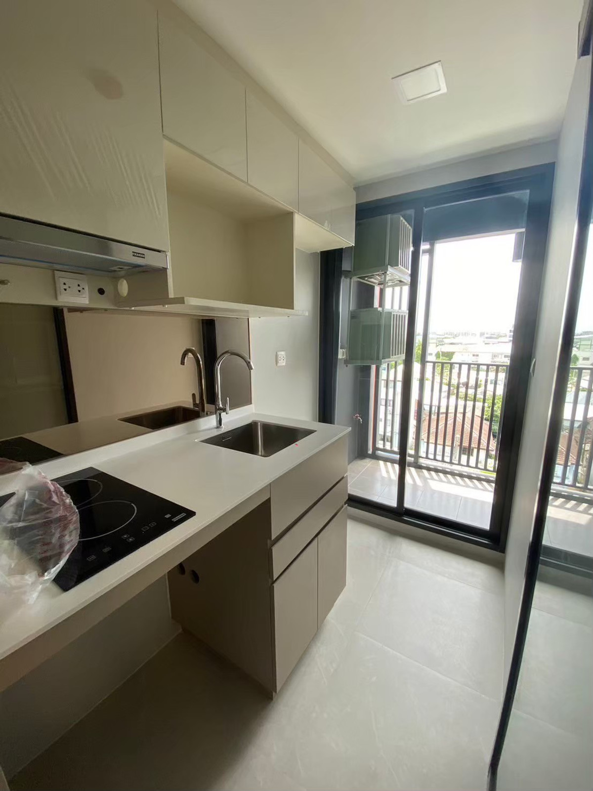 🔥ให้เช่าด่วน 🔥The Privacy S101 เฟอร์นิเจอร์ - เครื่องใช้ไฟฟ้าครบ พร้อมเข้าอยู่ เดินทางสะดวก ใกล้ BTS ปุณณวิถี❗