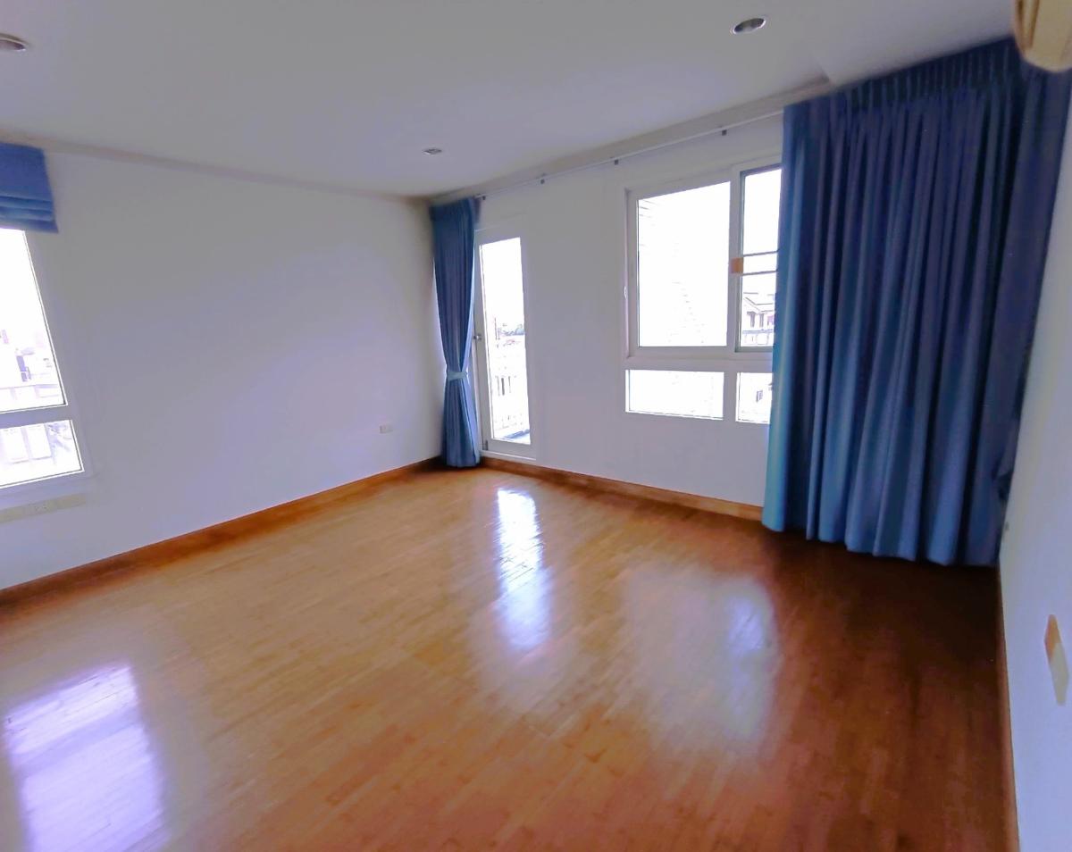 🔥ขายด่วน+🔥บ้านสิริ สาทร ใกล้สถานีรถไฟฟ้า MRT คลองเตย เฟอร์นิเจอร์ครบ พร้อมเข้าอยู่