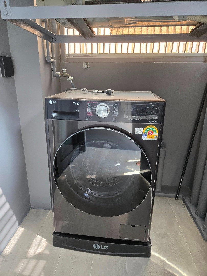 🔥ให้เช่าด่วน🔥เดอะ รูม สุขุมวิท 38 ห้องกว้าง วิวไม่บล็อค เฟอร์นิเจอร์ครบพร้อมเข้าอยู่ ใกล้ BTS ทองหล่อ