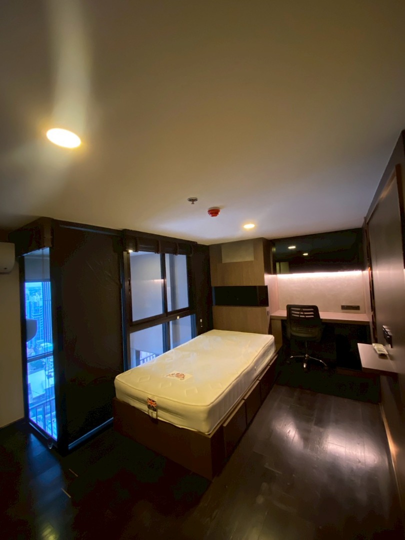 🔥เช่าด่วน🔥พาร์ค ออริจิ้น ทองหล่อ ใกล้สถานีรถไฟฟ้า BTS ทองหล่อ เฟอร์นิเจอร์ครบ พร้อมเข้าอยู่