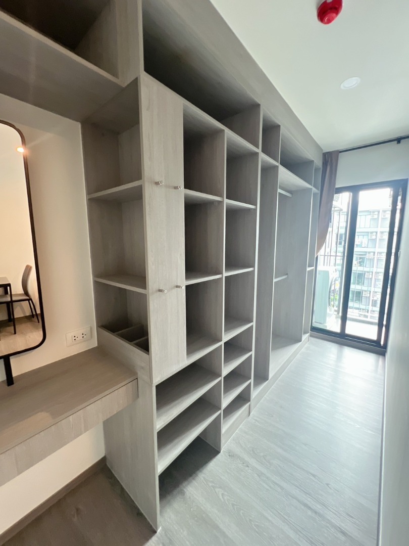 🔥เช่าด่วน🔥บริกซ์ตัน แคมปัส บางแสน ติด ม.บูรพา ใกล้หาดบางแสน เฟอร์นิเจอร์ครบ พร้อมเข้าอยู่