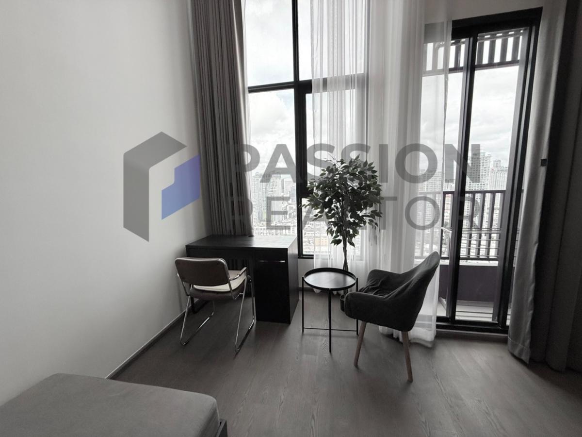 🔥เช่าด่วน🔥พาร์ค ออริจิ้น จุฬา-สามย่าน ใกล้สถานีรถไฟฟ้า MRT หัวลำโพง เฟอร์นิเจอร์ครบ พร้อมเข้าอยู่