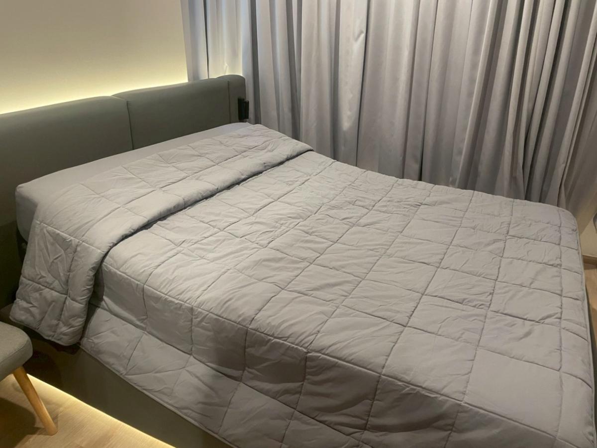 🔥ให้เช่าด่วน🔥โนเบิล นิว ดิสทริค อาร์ไนน์ ใกล้ Mrt พระราม 9 และเซนทรัล พระราม 9 เพียง 180 เมตร ห้องใหม่ เฟอร์นิเจอร์ครบ พร้อมอยู่ (เปิดเช่าระยะยาวและเช่าระยะสั้น)