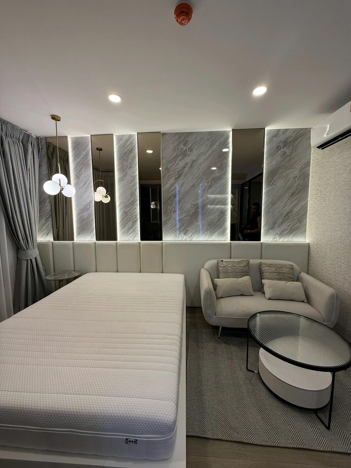 🔥ให้เช่าด่วน🔥โซโห​ แบงค็อก​ รัชดา ห้องสวย เฟอร์นิเจอร์ครบพร้อมเข้าอยู่ ใกล้รถไฟฟ้า MRT ห้วยขวาง