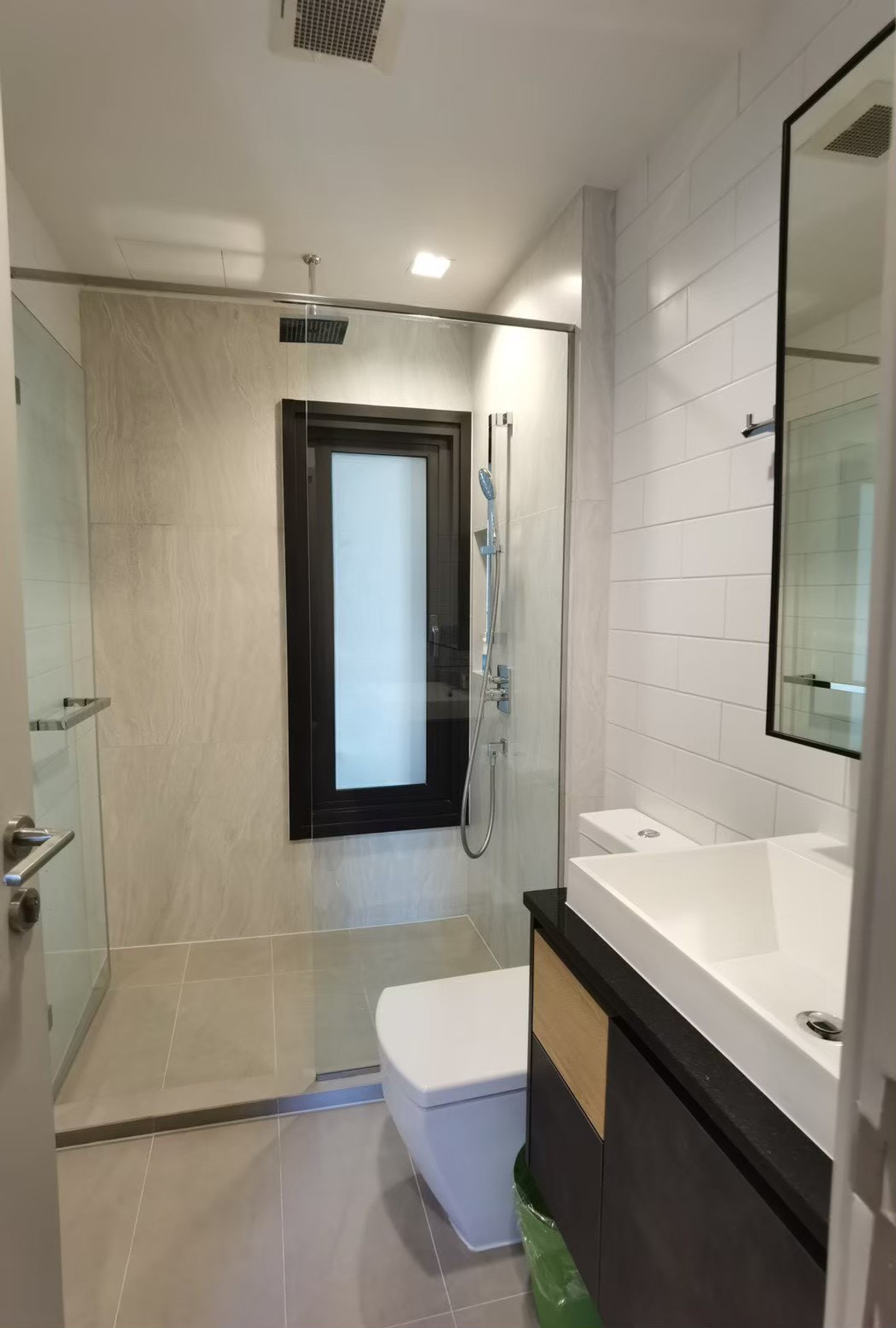 🔥ให้เช่าด่วน🔥เดอะ ไลน์ จตุจักร - หมอชิต ห้องใหม่ไม่เคยปล่อย เฟอร์นิเจอร์ครบพร้อมเข้าอยู่ ใกล้ BTS หมอชิต และ MRT จตุจักร