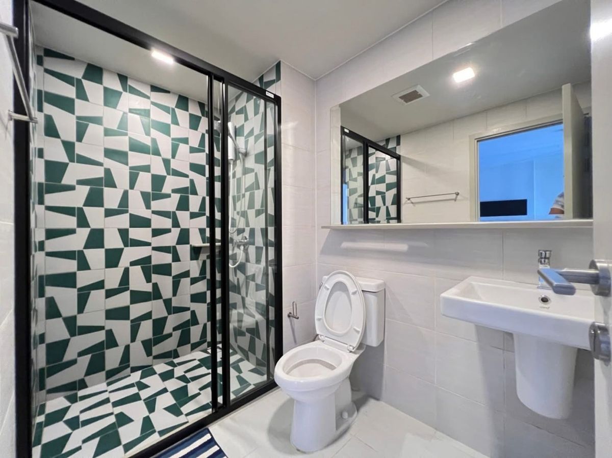 🔥ให้เช่าด่วน🔥เดอะ เบส สุขุมวิท 50 เฟอร์นิเจอร์ครบพร้อมเข้าอยู่ ใกล้ BTS อ่อนนุช