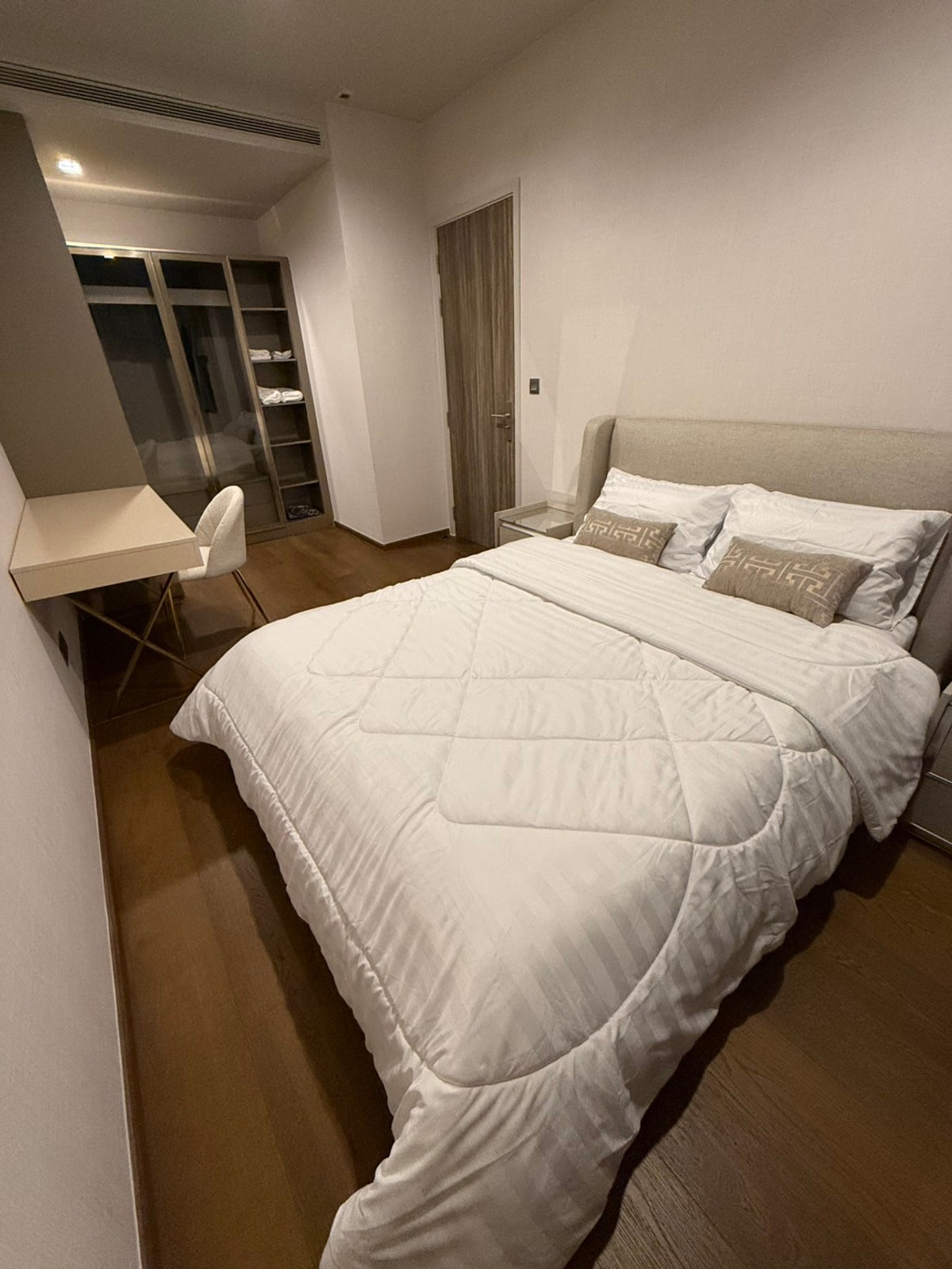 🔥ให้เช่าด่วน 🔥Ideo Q Sukhumvit 36 ห้องสภาพใหม่ใจกลางทองหล่อ  วิวโล่ง มีอ่างแช่น้ำ เฟอร์นิเจอร์ครบ พร้อมเข้าอยู่ ❗