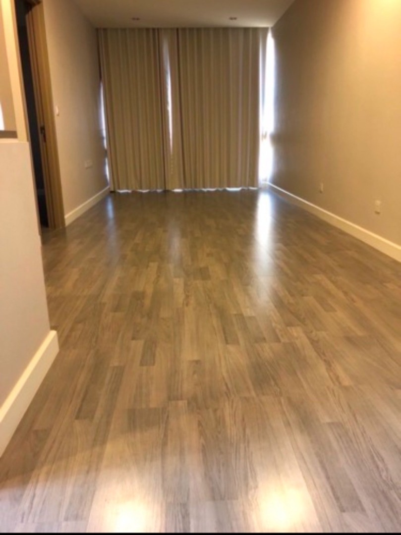 🔥ขายด่วน🔥เดอะ รูม พระราม 4 ใกล้สถานีรถไฟฟ้า MRT หัวลำโพง เฟอร์นิเจอร์ครบ พร้อมเข้าอยู่