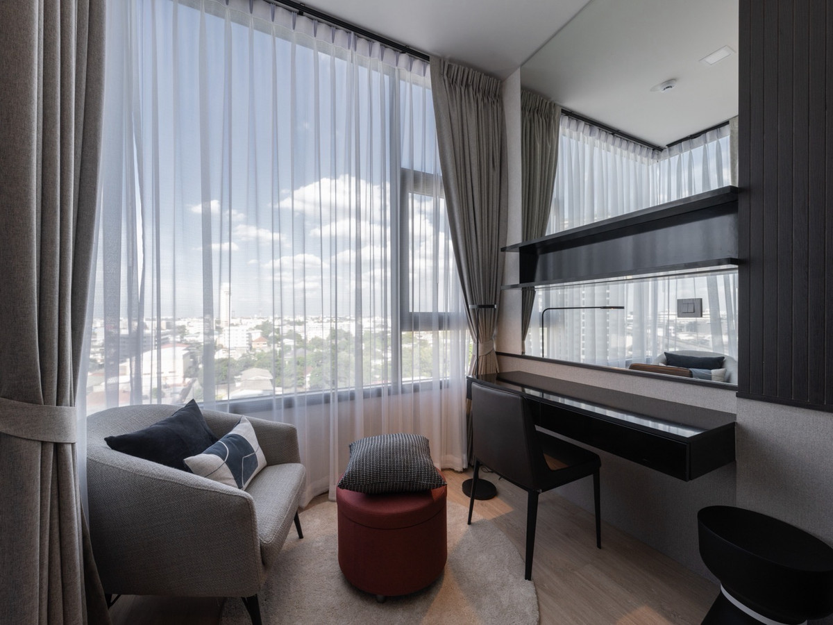 🔥ให้เช่าด่วน🔥เซ็นทริค รัชโยธิน ห้องตกแต่งสวย วิวไม่บล็อค เฟอร์นิเจอร์ครบพร้อมเข้าอยู่ ใกล้รถไฟฟ้า BTS รัชโยธิน