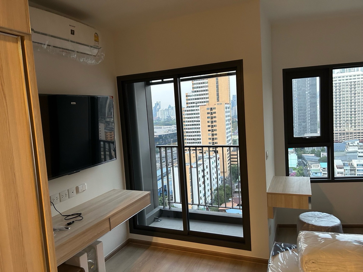 🔥ให้เช่าด่วน🔥ไลฟ์ พระราม 4 - อโศก ไม่บล็อควิว เฟอร์นิเจอร์ครบพร้อมเข้าอยู่ ใกล้ MRT ศูนย์ฯ สิริกิติ์