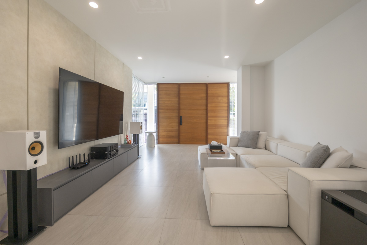 🔥ขายด่วน+🔥เศรษฐสิริ ศรีนครินทร์-พระราม 9 เฟอร์นิเจอร์ครบ พร้อมเข้าอยู่