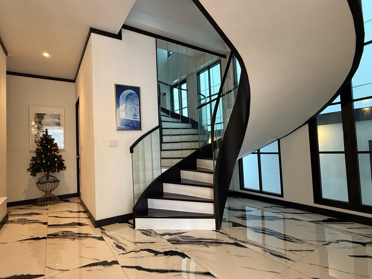 🔥ให้เช่าด่วน🔥เมซอง บลองช 67 บ้านตกแต่งสวย  เฟอร์นิเจอร์ครบพร้อมเข้าอยู่ สามารถดัดแปลงเป็นออฟฟิศ ใกล้ BTS พระโขนง