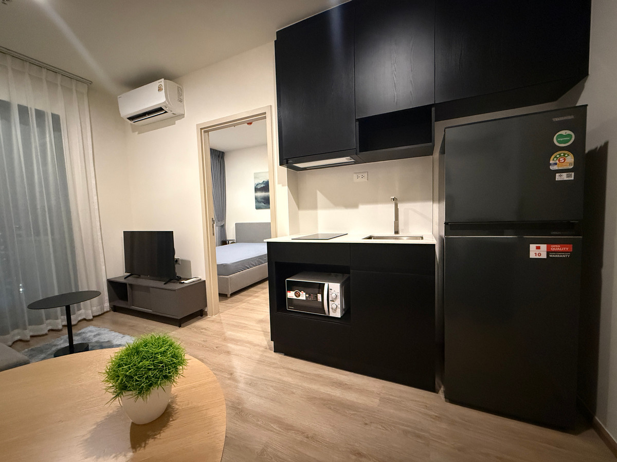 🔥ให้เช่าด่วน🔥โนเบิล นิว ดิสทริค อาร์ไนน์ คอนโดใหม่ เฟอร์นิเจอร์ครบพร้อมเข้าอยู่ ใกล้ MRT พระราม9