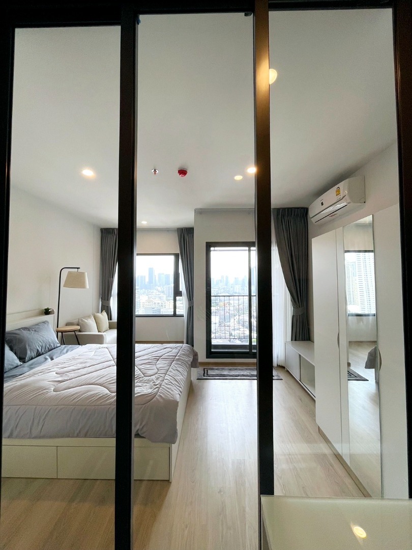 🔥ให้เช่าด่วน 🔥Life Rama4 - Asoke ห้อง Studio เฟอร์นิเจอร์ - เครื่องใช้ไฟฟ้าครบ พร้อมเข้าอยู่ ❗