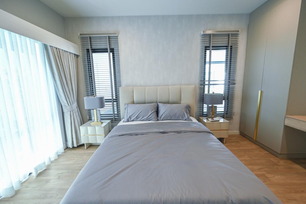 🔥ขายด่วน+🔥เอลซ์ แบริ่ง 32 ใกล้ Community Mall เฟอร์นิเจอร์ครบ พร้อมเข้าอยู่