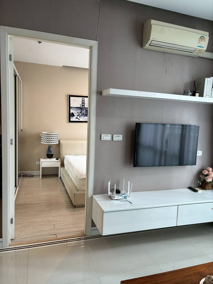 🔥ให้เช่าด่วน🔥ทีซี กรีน พระราม 9 ห้องกว้าง เฟอร์นิเจอร์ครบพร้อมเข้าอยู่ ติดรถไฟฟ้า ใจกลางพระราม 9