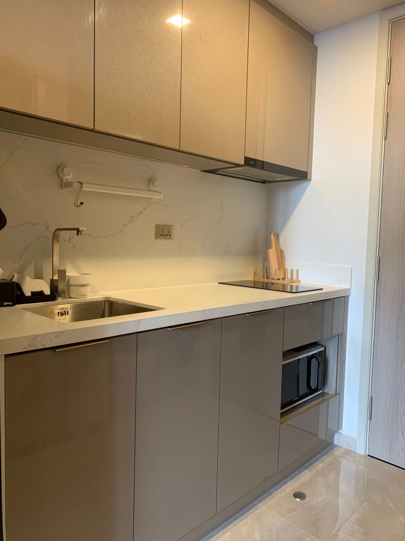 🔥ให้เช่าด่วน🔥วันไนน์ไฟว์ อโศก-พระราม 9 ห้องตกแต่งสวย เฟอร์นิเจอร์ครบพร้อมเข้าอยู่ ใจกลางพระราม 9