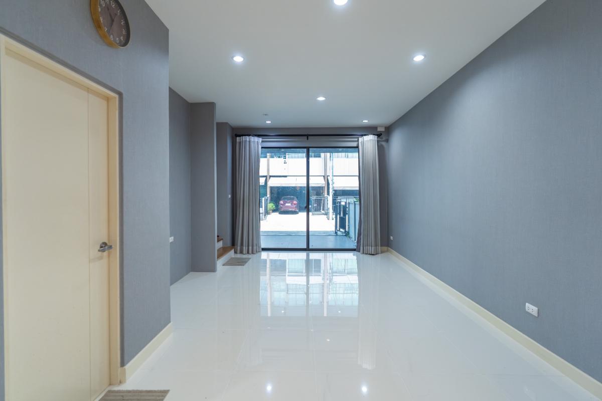 🔥ให้เช่าด่วน🔥บ้านกลางเมือง ดิอิดิชั่น พระราม9 - กรุงเทพกรีฑา 3 ห้องนอน 3 ห้องน้ำ บ้านใหม่ สภาพสวย เดินทางสะดวก พร้อมเข้าอยู่❗