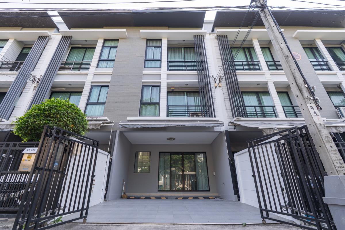 🔥ให้เช่าด่วน🔥บ้านกลางเมือง พระราม 9 - รามคำแหง 3 ห้องนอน 3 ห้องน้ำ บ้านสวย พร้อมอยู่ ใกล้ทางด่วน ติดรถไฟฟ้าสีส้ม❗