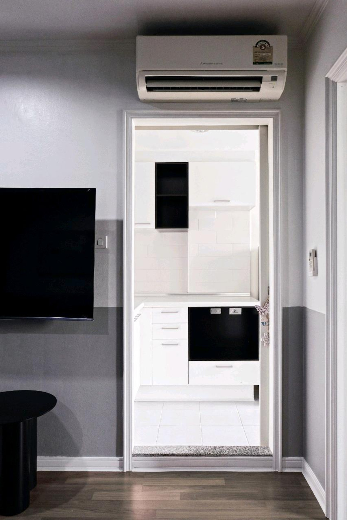 🔥ให้เช่าด่วน🔥ลุมพินี เพลส พหล - สะพานควาย (ตึก B) ตกแต่งครบ ทั้งเฟอร์นิเจอร์ - เครื่องใช้ไฟฟ้า เดินทางสะดวก มีบริการรถรับ - ส่ง BTS สะพานควาย ❗