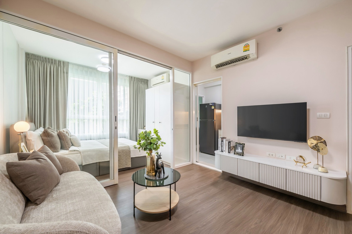 🔥ให้เช่าด่วน🔥I-Biza Condo RCA เฟอร์นิเจอร์ - เครื่องใช้ไฟฟ้าครบ ห้องทิศเหนือไม่ร้อน พร้อมเข้าอยู่ ❗