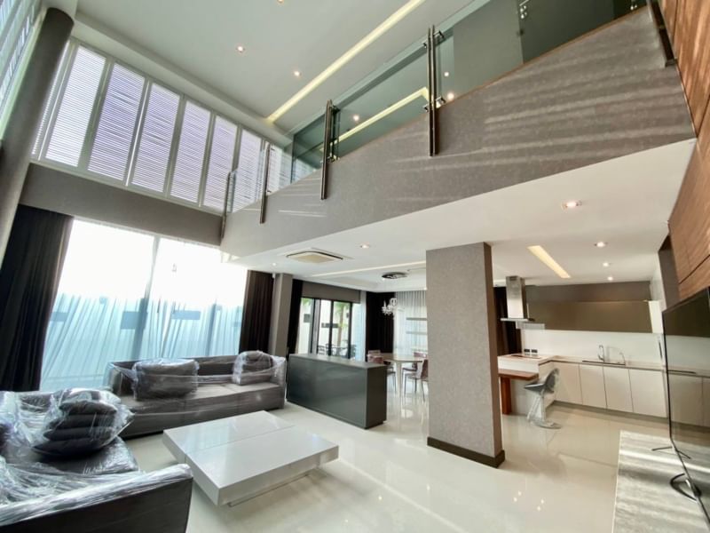 🔥เช่าด่วน+🔥 อิสสระ เรสซิเดนซ์ พระราม 9 ใกล้สถานีรถไฟฟ้าสายสีส้ม สถานีประดิษฐ์มนูธรรม เฟอร์นิเจอร์ครบพร้อมเข้าอยู่