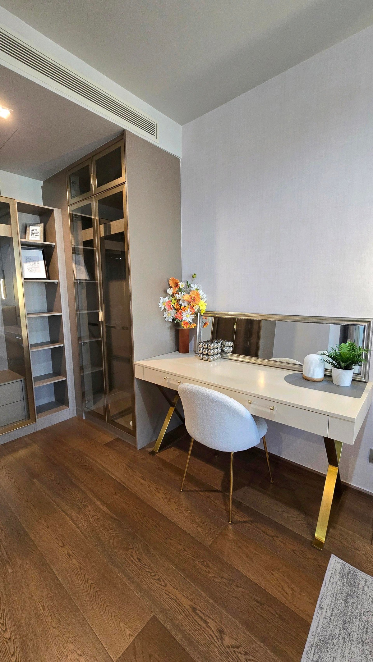 🔥ขายด่วน🔥ไอดีโอ คิว สุขุมวิท 36 *ขายพร้อมผู้เช่า ห้องกว้างมาก วิวสวน เฟอร์นิเจอร์ครบครัน ใจกลางทองหล่อ