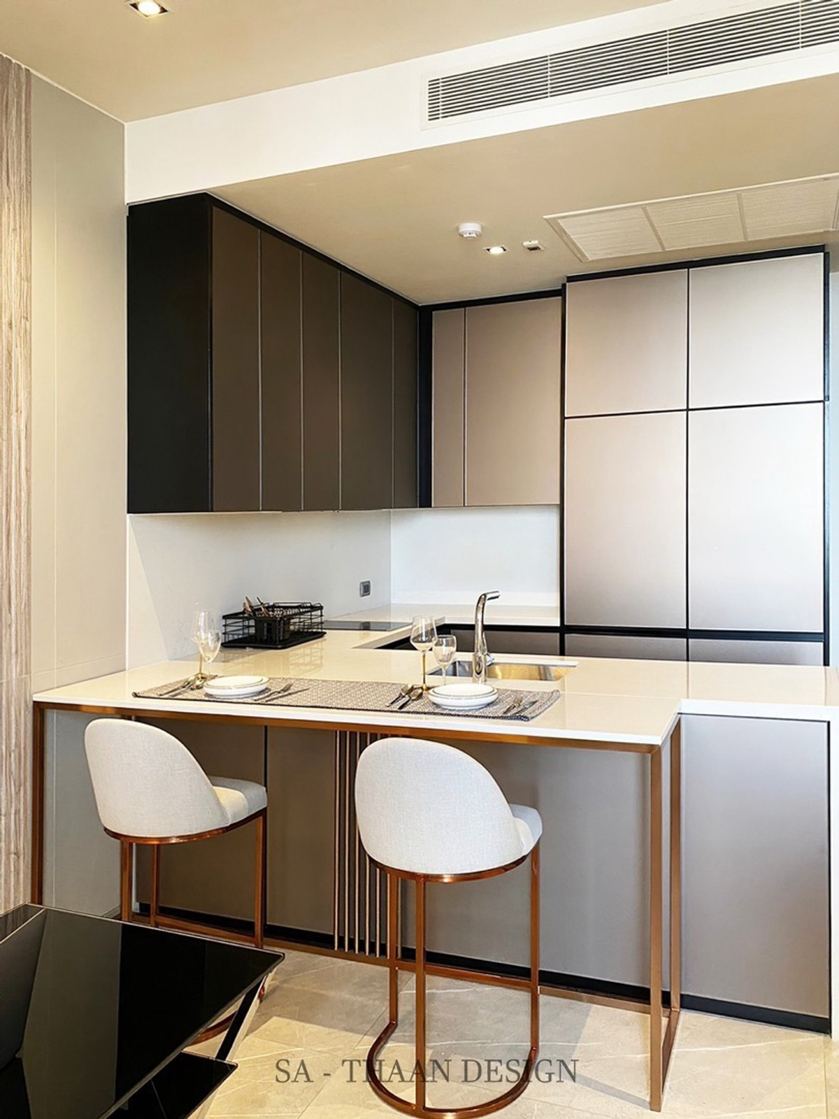 🔥ให้เช่าด่วน🔥ไฮด์ เฮอริเทจ ทองหล่อ บริการระดับโรงแรม 5 ดาว 1 ห้องนอน 1 ห้องน้ำ เฟอร์ครบ พร้อมอยู่ทันที ไม่มีตึกบล็อกวิว ใกล้ร้านอาหารชั้นนำ ด่วนๆ