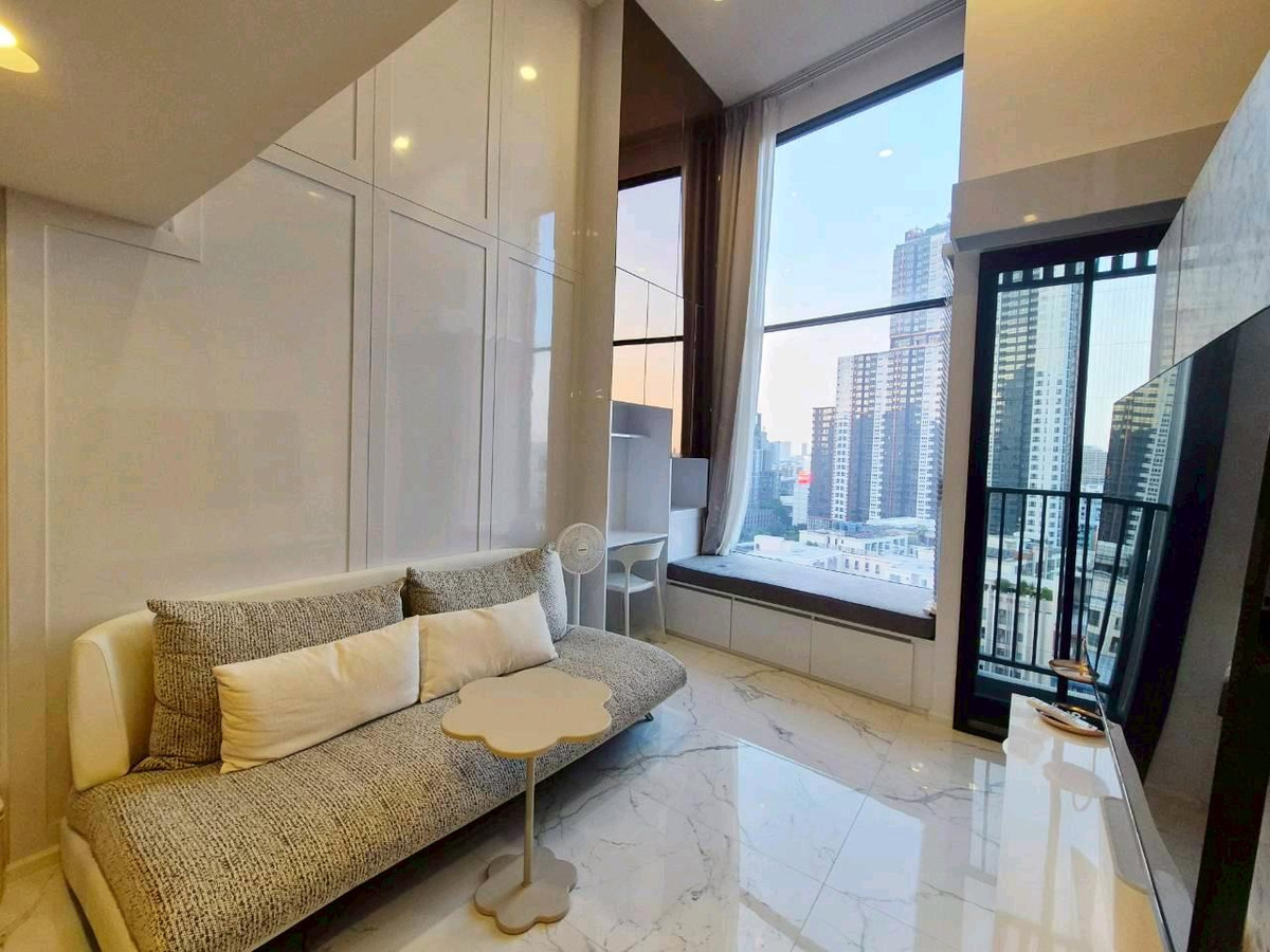 🔥ให้เช่าด่วน 🔥โซโห​ แบงค็อก​ รัชดา เพดานสูง ห้องสวย แต่งครบ ใกล้ MRT ห้วยขวาง เฟอร์ครบ พร้อมอยู่