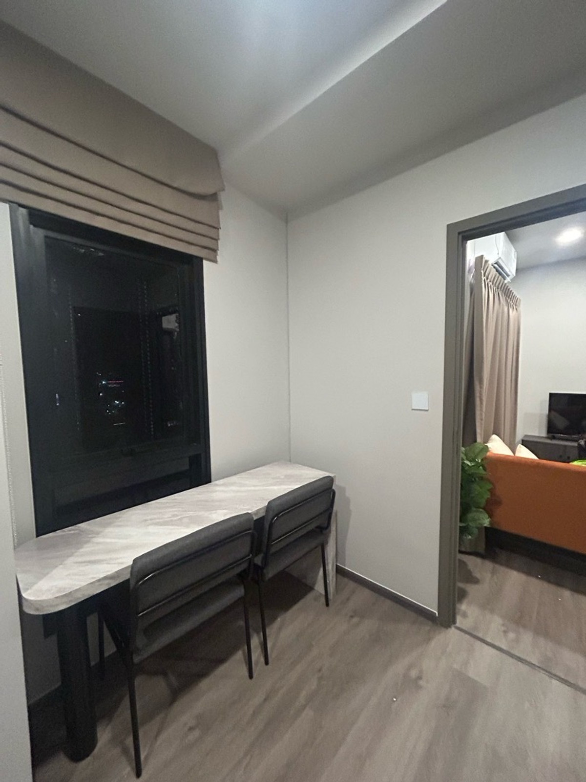 🔥ให้เช่าด่วน🔥เมทริส ดิสทริค ลาดพร้าว ชั้น 23 ห้องสวย ครัวแยกเป็นสัดส่วน เฟอร์ครบ เครื่องใช้ไฟฟ้าพร้อม หิ้วกระเป๋าเข้าอยู่ได้เลย วิวสูงโปร่ง ใกล้ MRT ลาดพร้าว