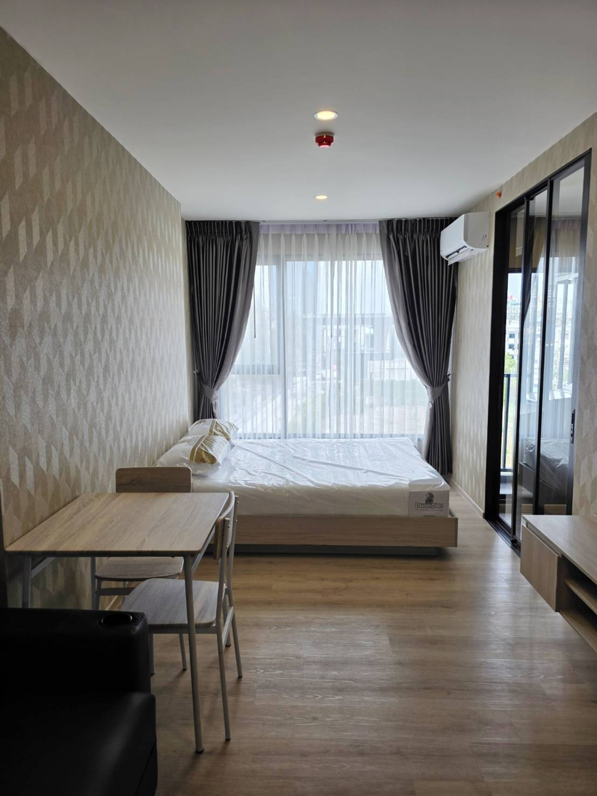 🔥ให้เช่าด่วน🔥 ออริจิ้น เพลส บางนา ห้องใหม่ไม่เคยอยู่ ติด MRT ศรีเอี่ยม Interchange 2 สาย เฟอร์บิวท์อินครบ Smart Closet ใกล้ Central บางนา