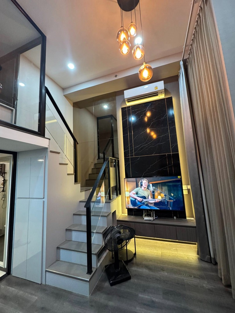 🔥ให้เช่าด่วน🔥ไนท์บริดจ์ สเปซ รัชโยธิน ห้อง Duplex วิวสูง ใจกลางรัชโยธิน — ก้าวเดียวถึง BTS พร้อมอยู่ทันที  ครบจบในห้องเดียว