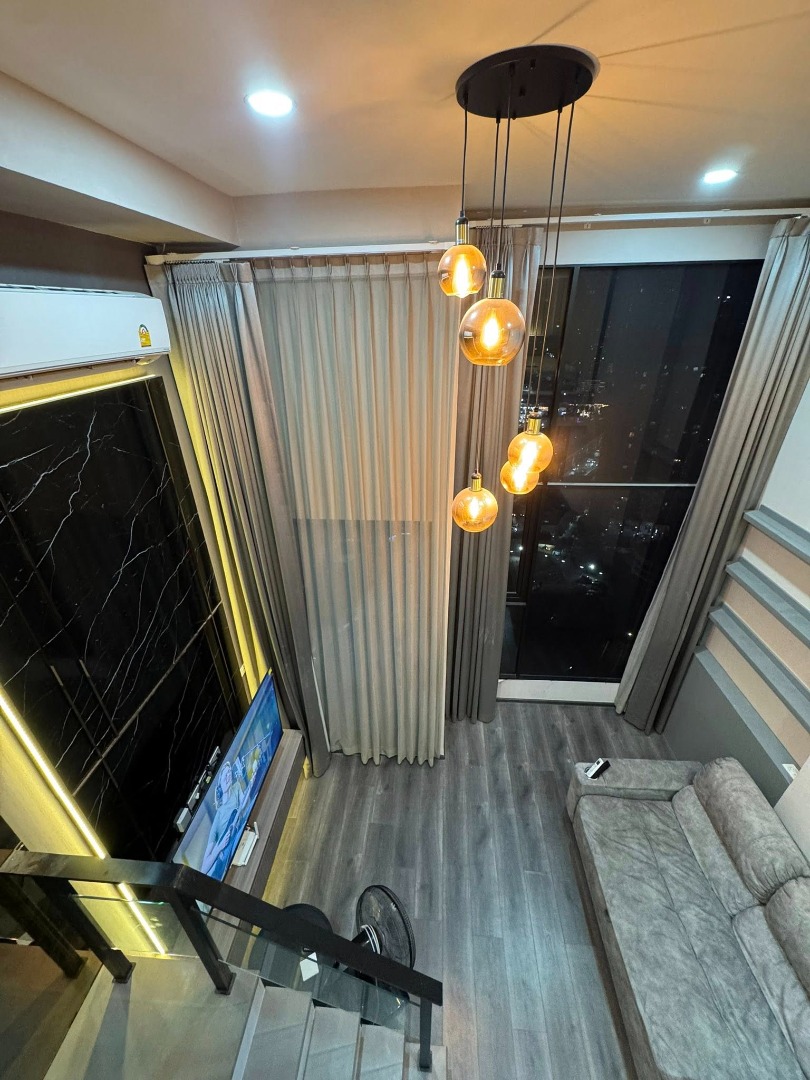 🔥ให้เช่าด่วน🔥ไนท์บริดจ์ สเปซ รัชโยธิน ห้อง Duplex วิวสูง ใจกลางรัชโยธิน — ก้าวเดียวถึง BTS พร้อมอยู่ทันที  ครบจบในห้องเดียว